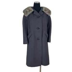 Vintage 60s Marshall Field’s Grey Wool Coat Mink Fur Collar Mod Boxy Jacket M L